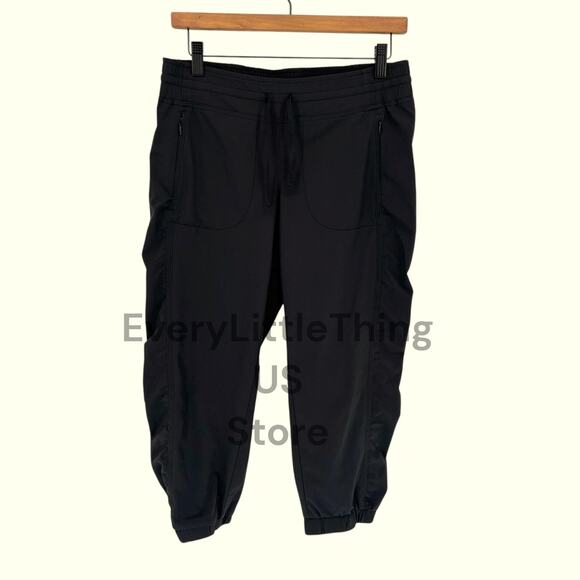 Athleta La Viva Capri Pants 6 Black Ruched Gym Training Workout Athleisure - Picture 2 of 8